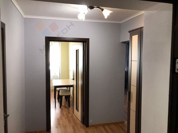 
   Продам 1-комнатную, 40 м², Кобцевой Н.С. ул, 1/8

. Фото 4.