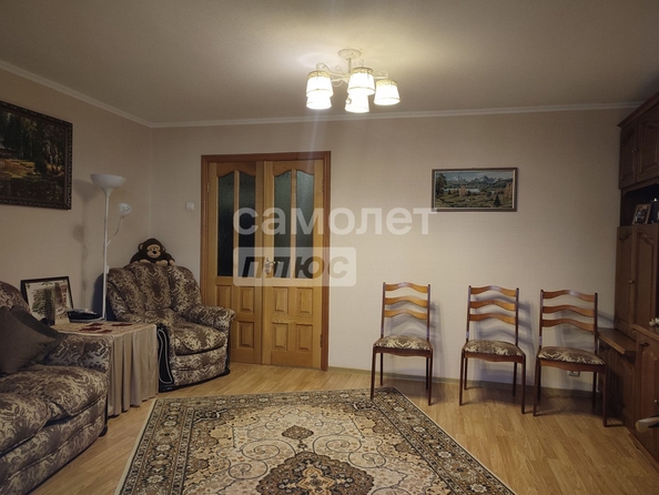 
   Продам 3-комнатную, 63 м², Ленина ул, 23

. Фото 5.