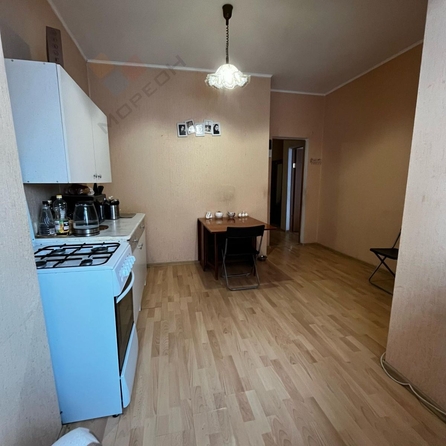 
   Продам 1-комнатную, 49.8 м², Космическая ул, 94к1

. Фото 4.