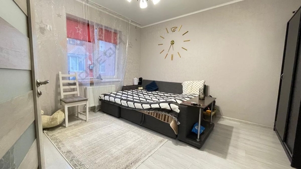 
   Продам 1-комнатную, 35 м², Бжегокайская ул, 29/4Д

. Фото 4.