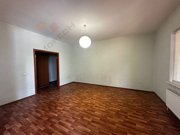 
   Продам 2-комнатную, 61.7 м², Кобцевой Н.С. ул, 1к4

. Фото 5.