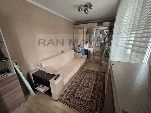 
   Продам 2-комнатную, 42 м², 3 Интернационала ул, 350

. Фото 4.