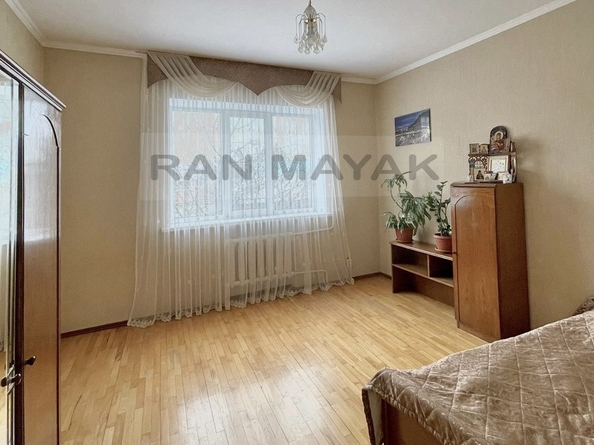 
   Продам дом, 328 м², Майкоп

. Фото 4.