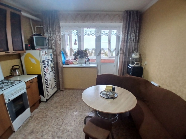 
   Продам 3-комнатную, 92.5 м², Кооперативная (Сад тер. СНТ) ул, 94

. Фото 2.