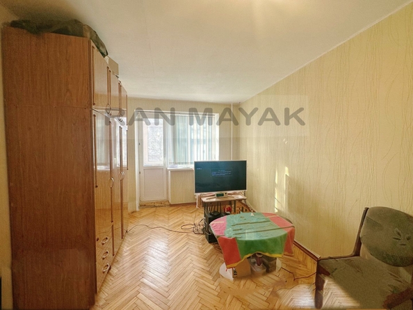 
   Продам 1-комнатную, 30 м², Калинина ул, 214

. Фото 4.