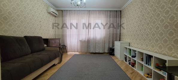 
   Продам 2-комнатную, 52 м², Пионерская 2-я ул, 424

. Фото 6.