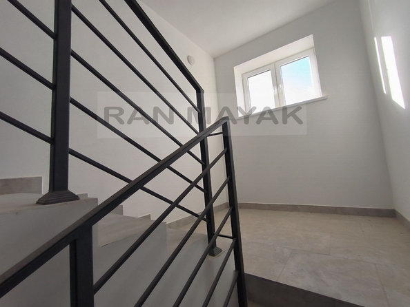 
   Продам 1-комнатную, 43 м², Крымская ул

. Фото 5.