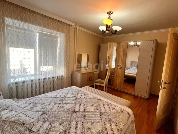 
   Продам 3-комнатную, 92.4 м², Гайдара ул, 82к2

. Фото 4.