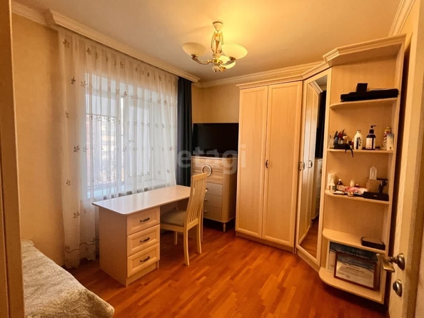 
   Продам 3-комнатную, 92.4 м², Гайдара ул, 82к2

. Фото 10.