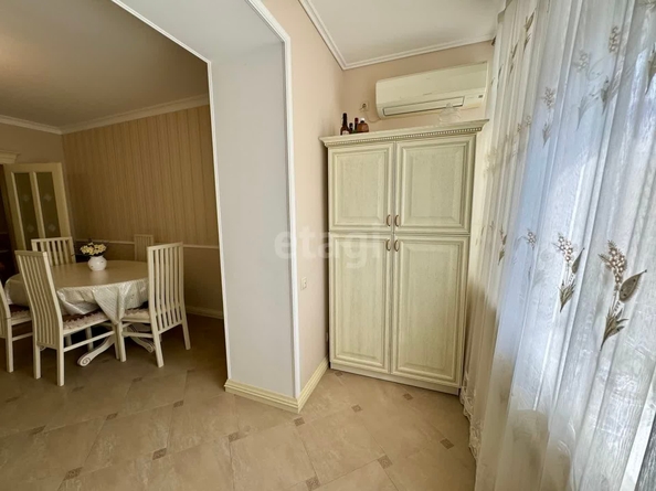 
   Продам 3-комнатную, 112 м², 3 Интернационала ул, 165

. Фото 3.