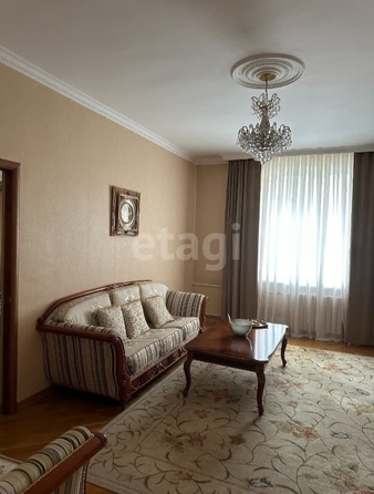 
   Продам 5-комнатную, 110 м², Жуковского ул, 3

. Фото 7.