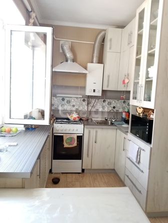 
   Продам 2-комнатную, 42 м², 3 Интернационала ул, 350

. Фото 8.