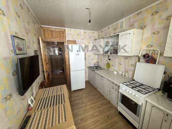 
   Продам 2-комнатную, 48.8 м², Горького ул, 214

. Фото 7.