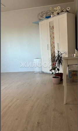 
   Продам 3-комнатную, 80 м², Тепличная ул, 75

. Фото 2.