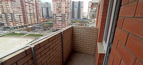 
   Продам 1-комнатную, 38.7 м², Автолюбителей ул, 1/7к2

. Фото 10.