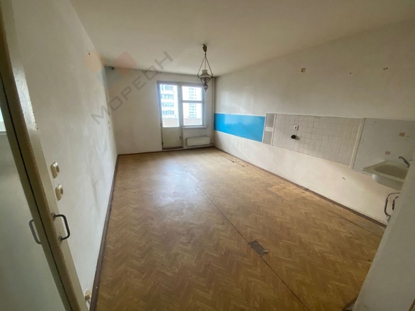 
   Продам 3-комнатную, 93 м², Академика Лукьяненко П.П. ул, 103

. Фото 6.