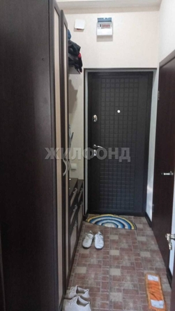 
   Продам 1-комнатную, 30.3 м², Полтавская ул, 32/14

. Фото 4.