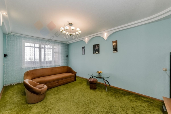 
   Продам 3-комнатную, 83.2 м², Академика Лукьяненко П.П. ул, 103

. Фото 1.