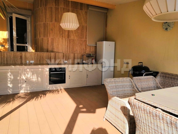 
   Продам дом, 350 м², Сочи

. Фото 4.