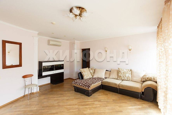 
   Продам дом, 584 м², Сочи

. Фото 3.