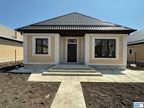 
   Продам дом, 1105 м², Российский

. Фото 1.