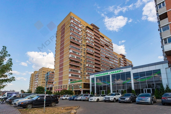 
   Продам 2-комнатную, 56 м², Петра Метальникова ул, 11

. Фото 20.