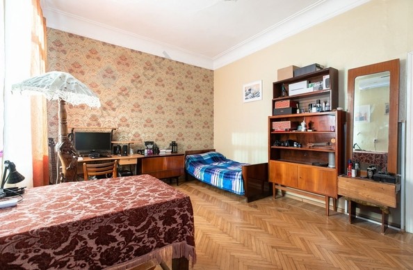 
   Продам 3-комнатную, 155 м², Красная ул, 74

. Фото 3.