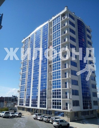 
   Продам 1-комнатную, 45 м², Альпийская ул, 27А

. Фото 2.