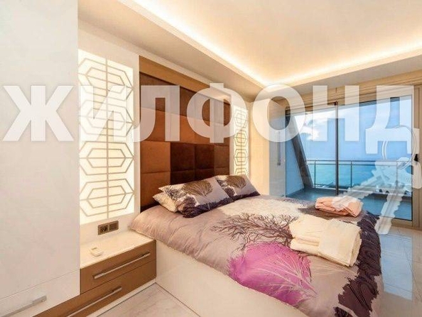 
   Продам 3-комнатную, 130 м², Орджоникидзе ул, 17

. Фото 3.