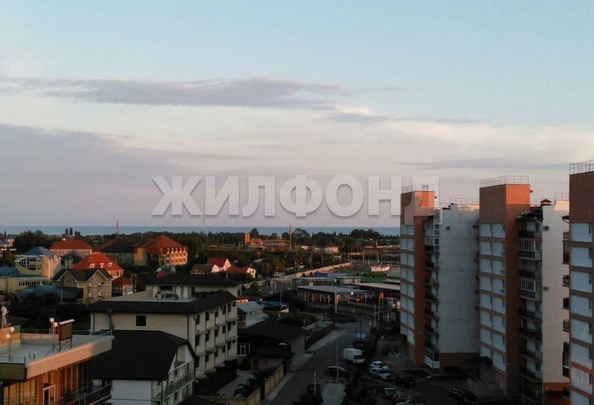 
   Продам студию, 56 м², Урожайная ул, 71Ас2

. Фото 1.