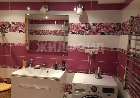 
   Продам 3-комнатную, 107 м², Полтавская ул, 14

. Фото 7.