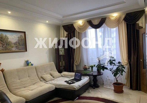 
   Продам 2-комнатную, 55 м², Параллельная ул, 9лит4

. Фото 10.