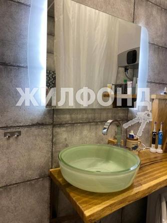 
   Продам 3-комнатную, 42 м², Урожайная ул, 27Г

. Фото 8.