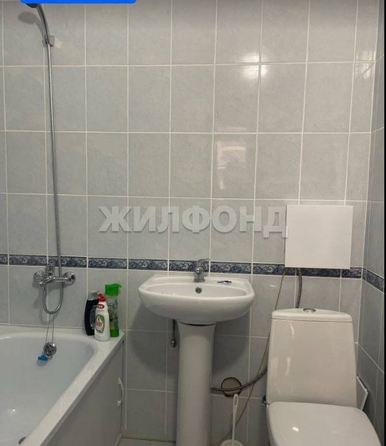 
   Продам 1-комнатную, 42 м², Ленинградская ул, 26а

. Фото 5.