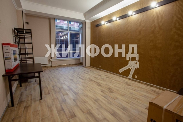 
   Продам 1-комнатную, 45 м², Разина пер, 17

. Фото 3.