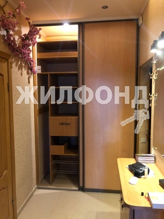 
   Продам 2-комнатную, 45 м², Тепличная ул, 40

. Фото 3.