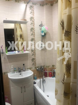 
   Продам 1-комнатную, 40 м², Водораздельная ул, 12

. Фото 2.