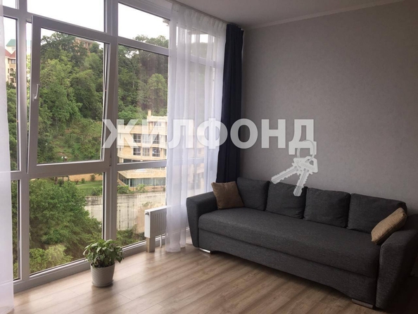 
   Продам 1-комнатную, 33 м², Виноградная ул, 206

. Фото 3.