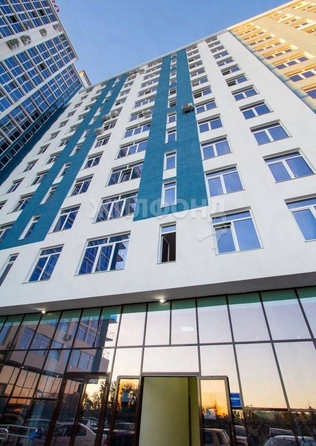 
   Продам 1-комнатную, 33 м², Виноградная ул, 206

. Фото 1.