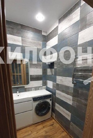 
   Продам 2-комнатную, 65 м², Санаторная ул, 65/2

. Фото 2.