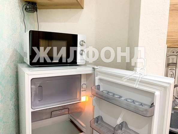 
   Продам 1-комнатную, 24.5 м², Виноградная ул, 219

. Фото 16.