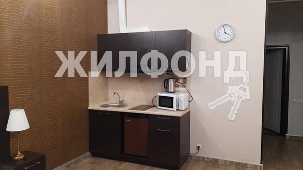 
   Продам 1-комнатную, 30.8 м², Разина пер, 17

. Фото 4.