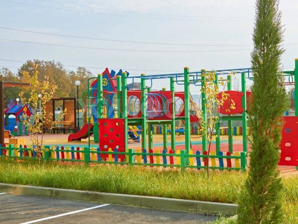 
   Продам 2-комнатную, 57 м², Тепличная ул, 71

. Фото 4.