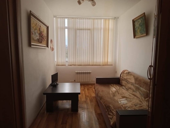 
   Продам 2-комнатную, 44 м², Вишневый пер, 85Б

. Фото 1.