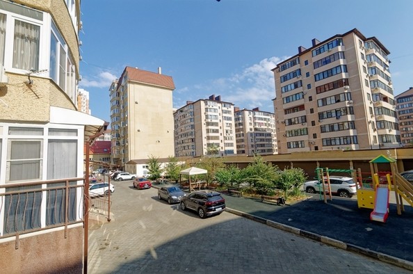 
   Продам 3-комнатную, 97 м², Владимирская ул, 55к6

. Фото 1.