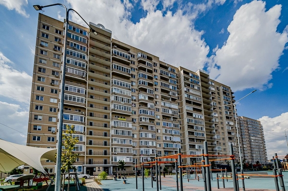 
   Продам студию, 18.3 м², Дзержинского ул, 110А

. Фото 18.