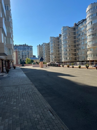 
   Продам 2-комнатную, 72 м², Новороссийская ул, 281

. Фото 14.