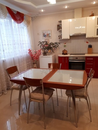 
   Продам 2-комнатную, 70.2 м², Дальняя ул, 39/3

. Фото 1.