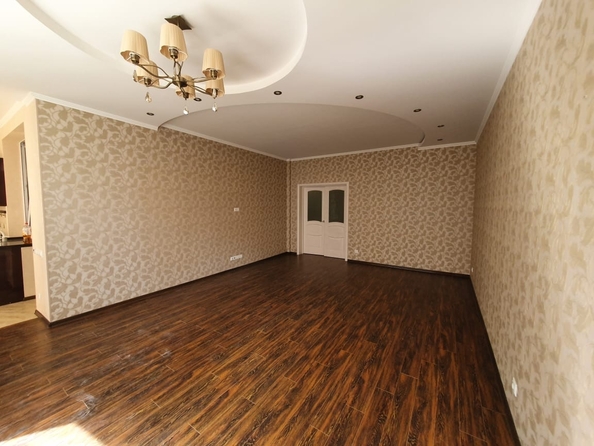 
   Продам 2-комнатную, 87 м², Красина ул, 9/1

. Фото 3.