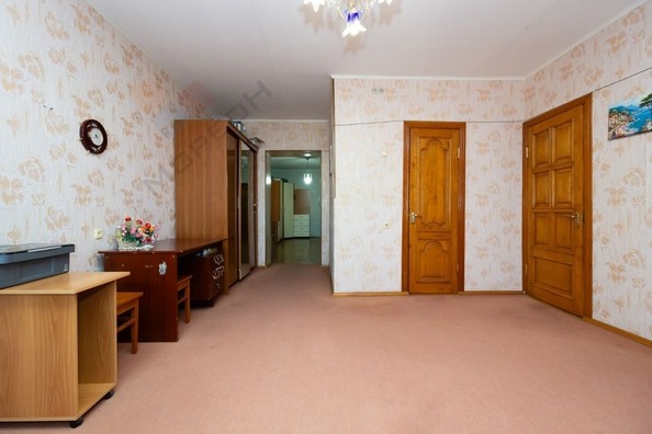 
   Продам 4-комнатную, 170.24 м², Димитрова ул, 144

. Фото 10.